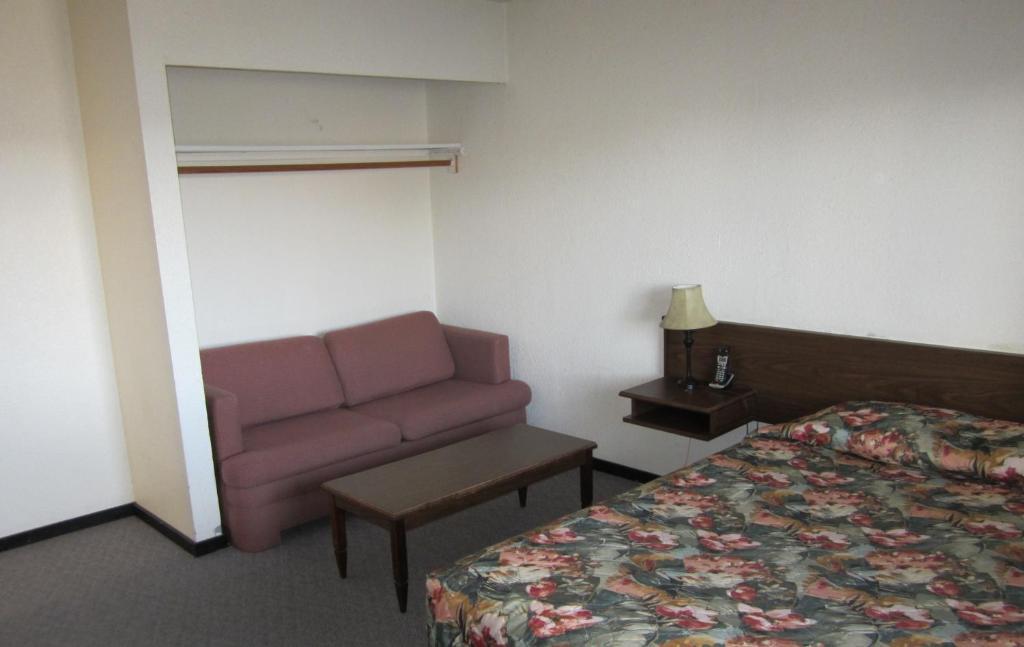 Brothers Inn Motel Принс-Джордж Номер фото